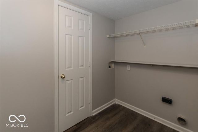 10686 Trailwood Drive, Fishers, IN 46038