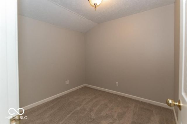10686 Trailwood Drive, Fishers, IN 46038