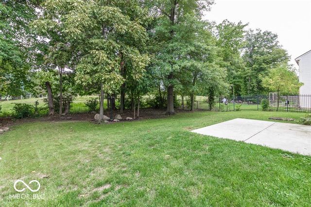 10686 Trailwood Drive, Fishers, IN 46038