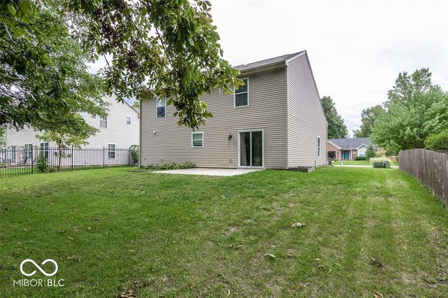 10686 Trailwood Drive, Fishers, IN 46038