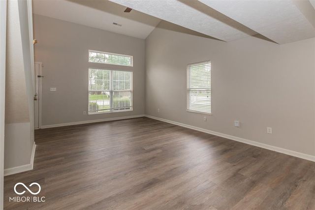 10686 Trailwood Drive, Fishers, IN 46038