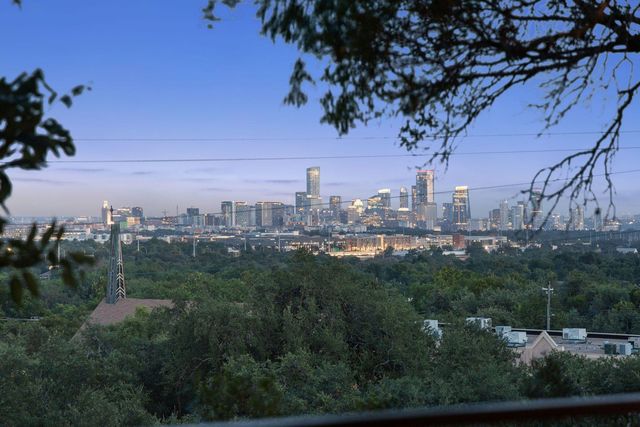 5403 Ridge Oak DR, Austin, TX 78731