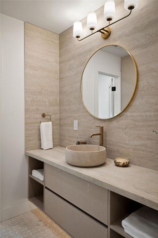 5403 Ridge Oak DR, Austin, TX 78731