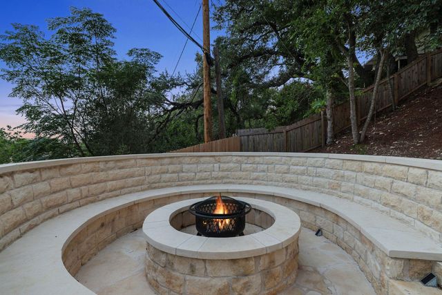 5403 Ridge Oak DR, Austin, TX 78731