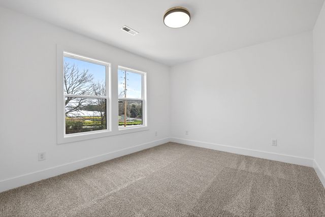 133 Cripps Ln, Smithville, TN 37166