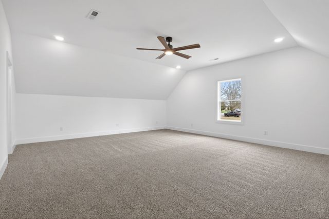 133 Cripps Ln, Smithville, TN 37166