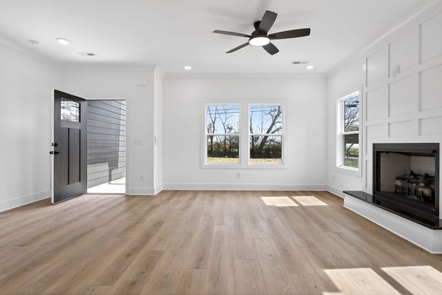 133 Cripps Ln, Smithville, TN 37166