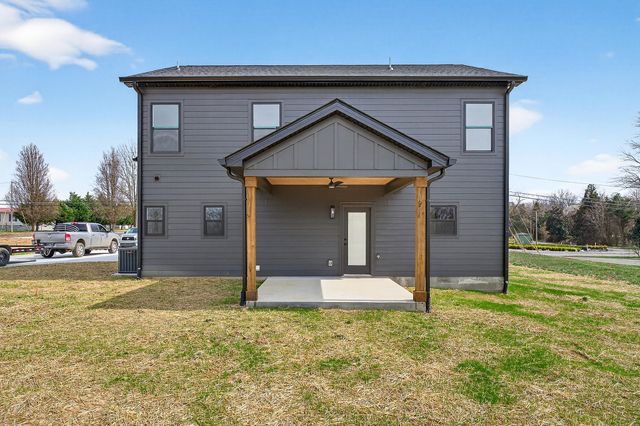 133 Cripps Ln, Smithville, TN 37166