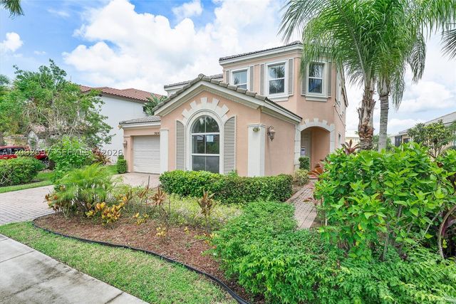 9640 Phipps Ln, Wellington, FL 33414