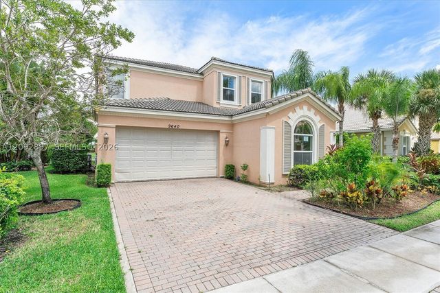 9640 Phipps Ln, Wellington, FL 33414