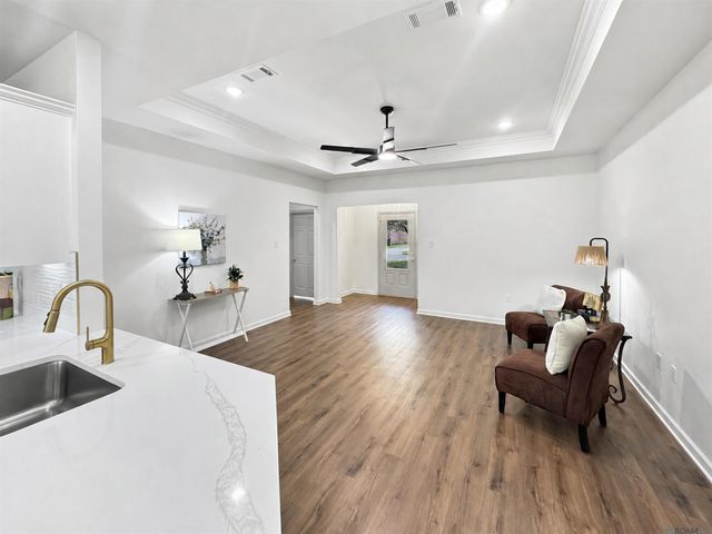 40330 Coldwater Landing Ave, Gonzales, LA 70737