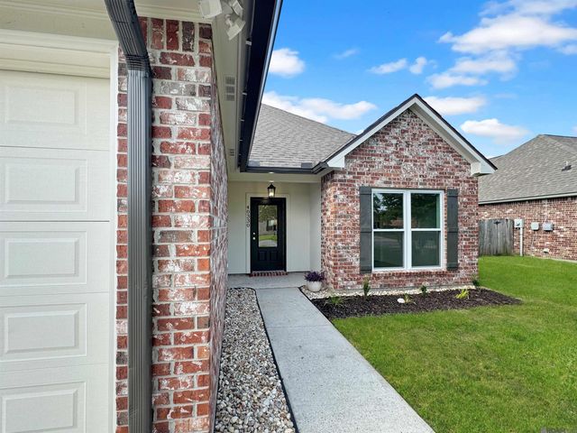 40330 Coldwater Landing Ave, Gonzales, LA 70737