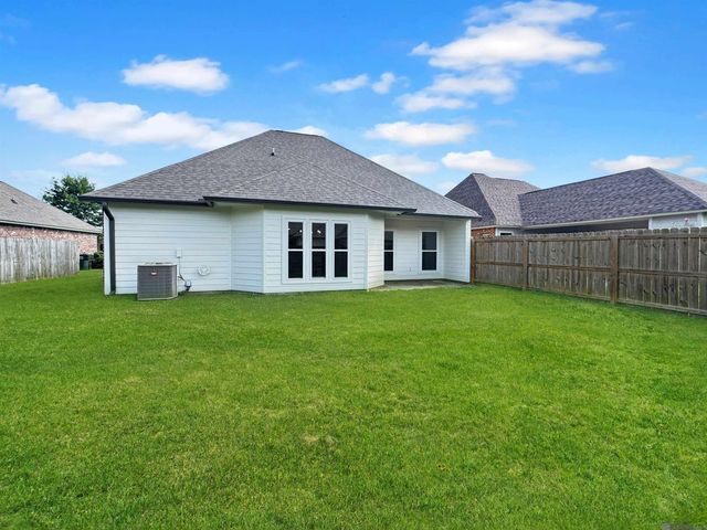 40330 Coldwater Landing Ave, Gonzales, LA 70737