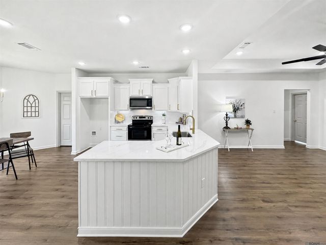 40330 Coldwater Landing Ave, Gonzales, LA 70737