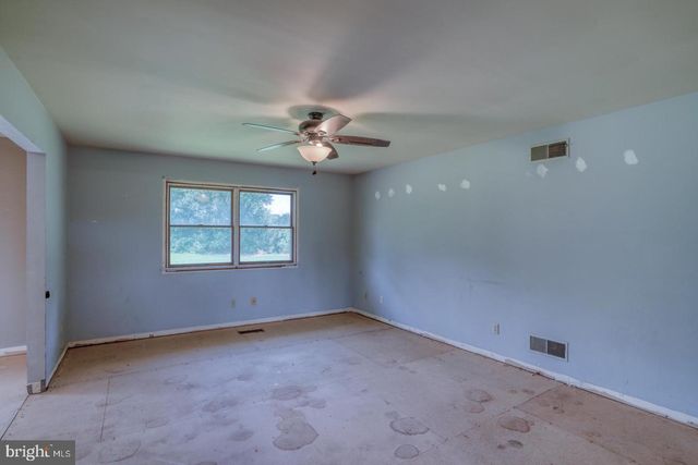 411 TUXEDO LN, Woodside, DE 19980