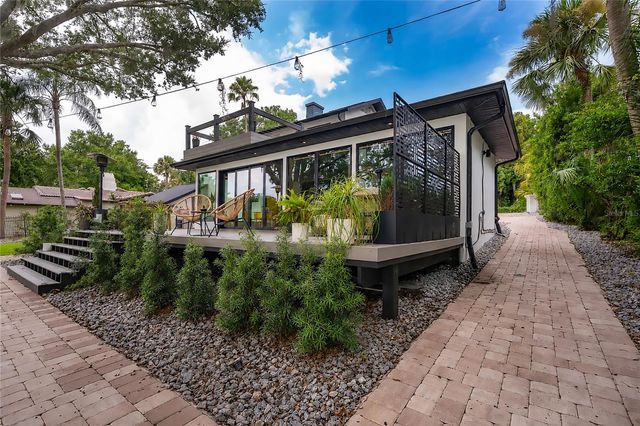 1420 ALOMA AVENUE, Winter Park, FL 32789