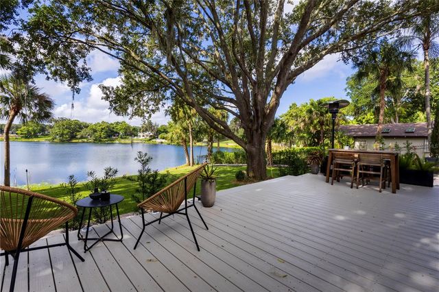1420 ALOMA AVENUE, Winter Park, FL 32789