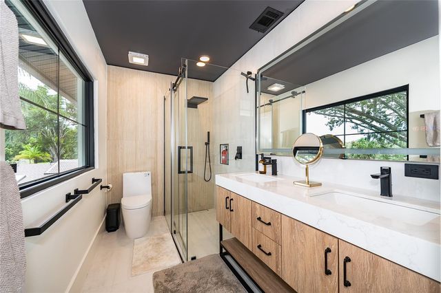 1420 ALOMA AVENUE, Winter Park, FL 32789