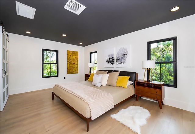 1420 ALOMA AVENUE, Winter Park, FL 32789