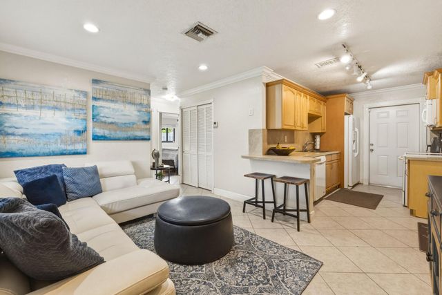 3361 NE 13th Terrace, Pompano Beach, FL 33064