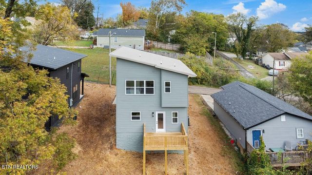 915 Turner St, Knoxville, TN 37917