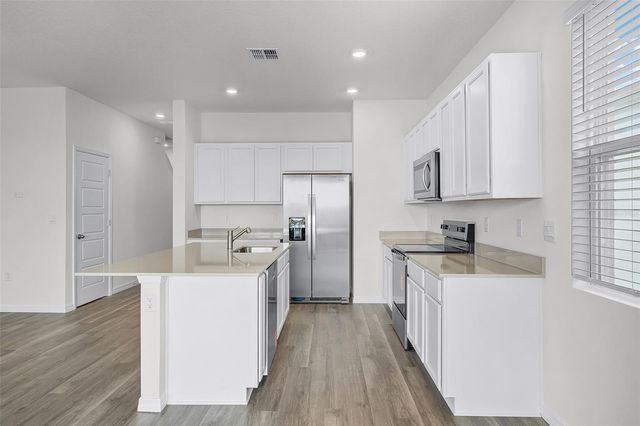 2605 OLYMPIC COURT, Davenport, FL 33837