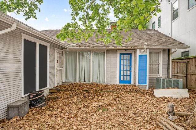 1304 Willard Street, Houston, TX 77006