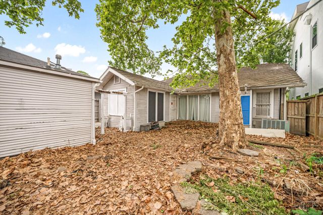 1304 Willard Street, Houston, TX 77006