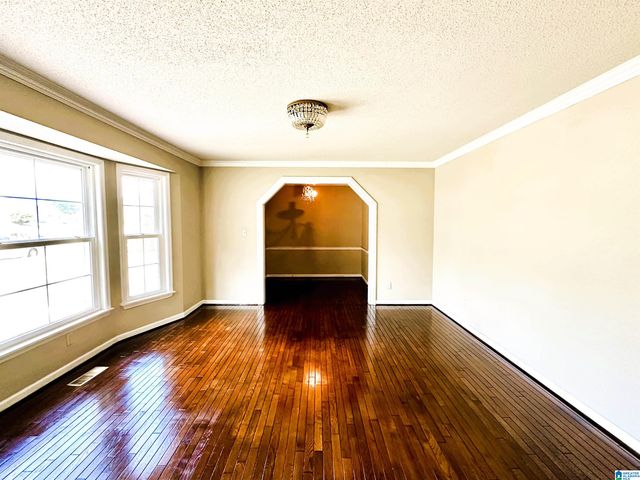 1520 AUMAN DRIVE, Birmingham, AL 35235