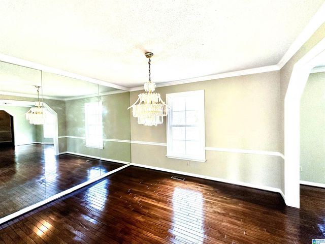 1520 AUMAN DRIVE, Birmingham, AL 35235