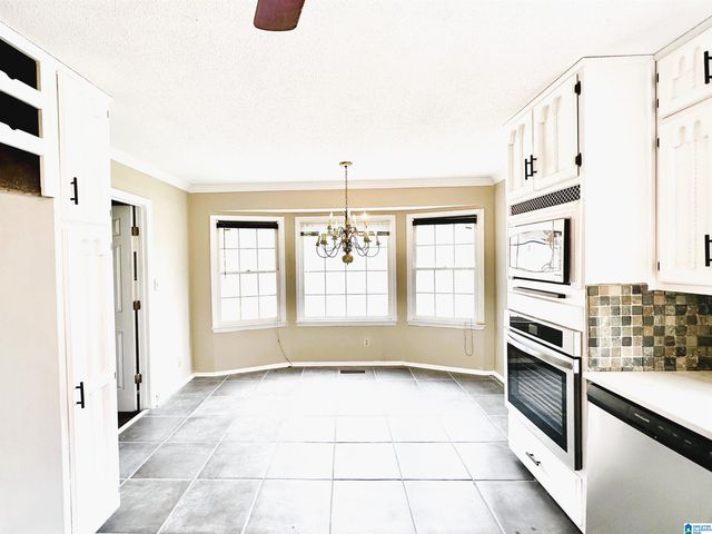 1520 AUMAN DRIVE, Birmingham, AL 35235