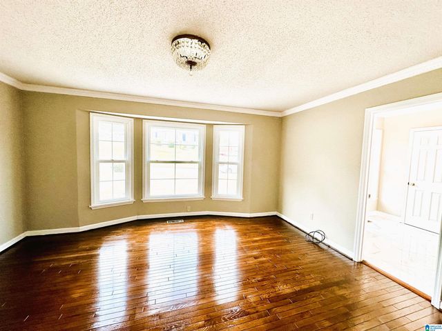 1520 AUMAN DRIVE, Birmingham, AL 35235