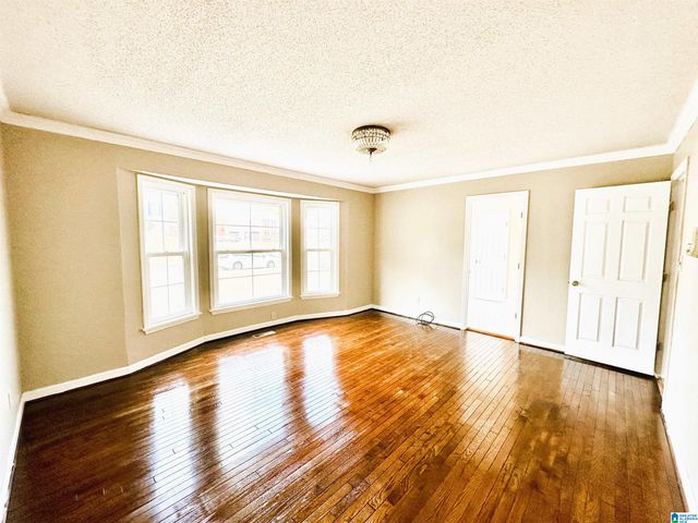 1520 AUMAN DRIVE, Birmingham, AL 35235