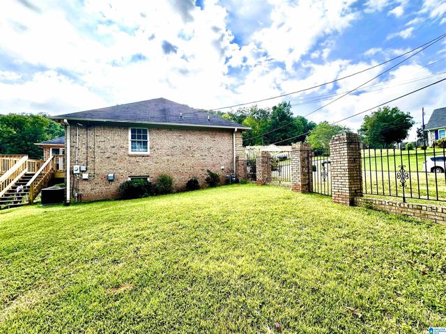1520 AUMAN DRIVE, Birmingham, AL 35235