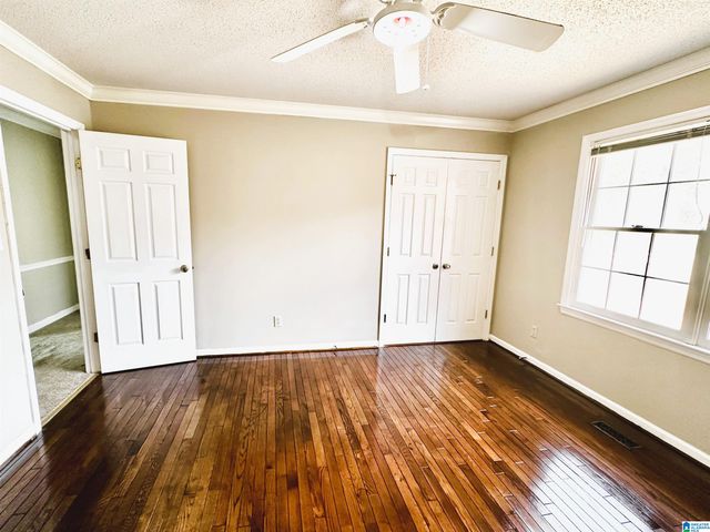 1520 AUMAN DRIVE, Birmingham, AL 35235