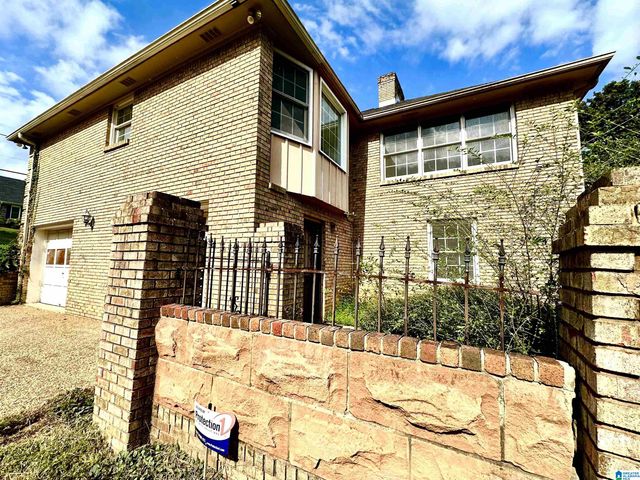 1520 AUMAN DRIVE, Birmingham, AL 35235