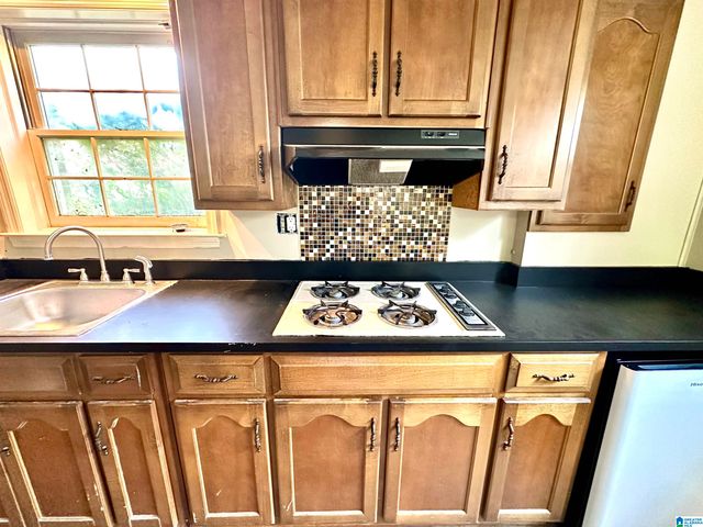 1520 AUMAN DRIVE, Birmingham, AL 35235
