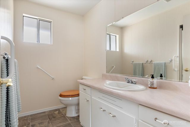 27540 SR 20, Oak Harbor, WA 98277