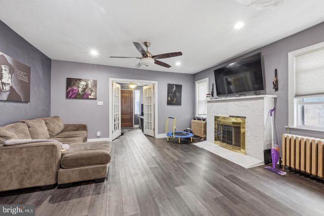 3841 MARSHALL RD, Drexel Hill, PA 19026