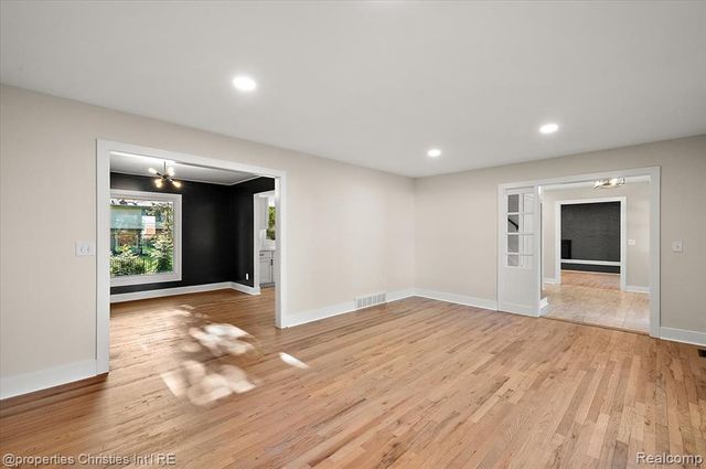 7381 Cathedral Drive, Bloomfield Hills, MI 48301