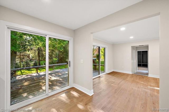 7381 Cathedral Drive, Bloomfield Hills, MI 48301