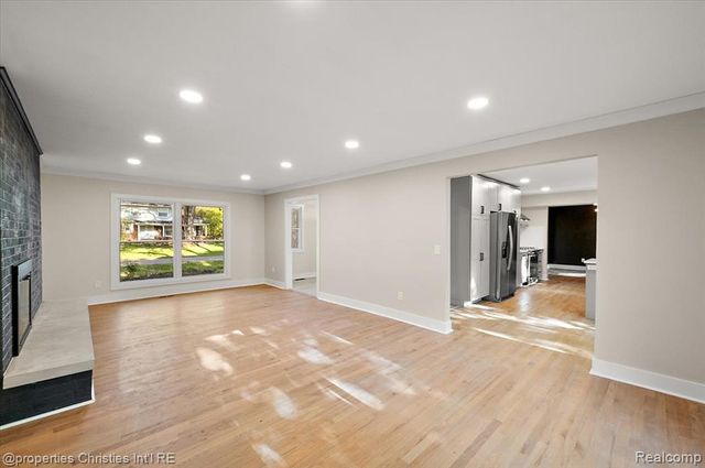 7381 Cathedral Drive, Bloomfield Hills, MI 48301