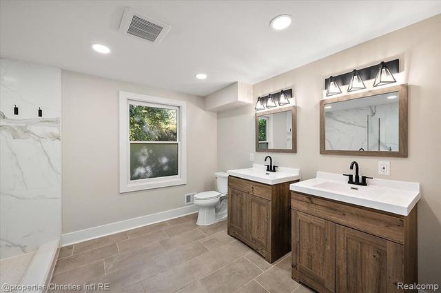 7381 Cathedral Drive, Bloomfield Hills, MI 48301