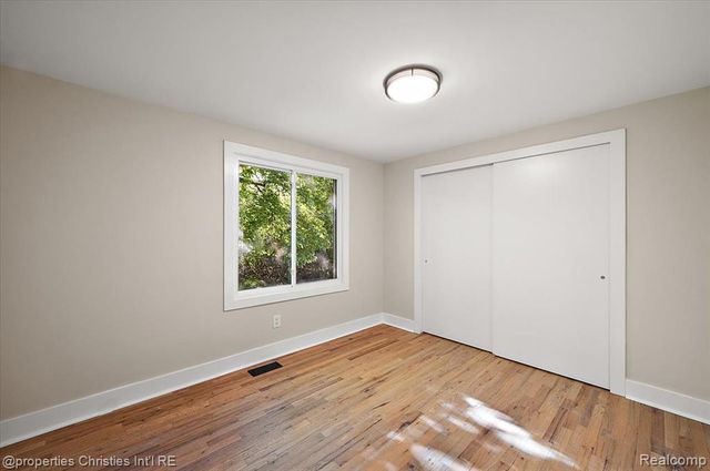 7381 Cathedral Drive, Bloomfield Hills, MI 48301