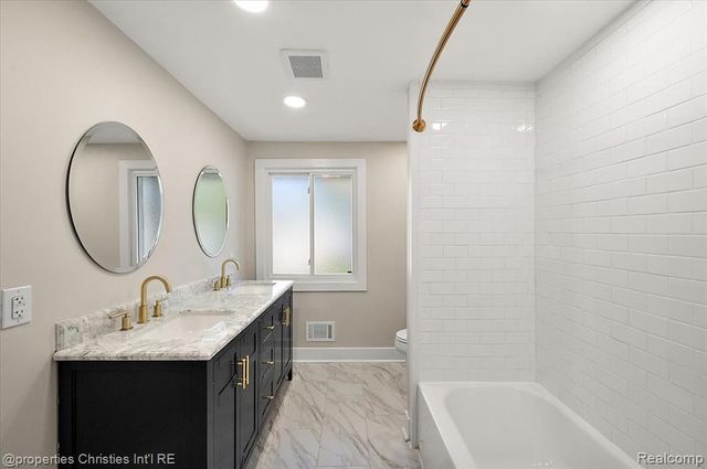 7381 Cathedral Drive, Bloomfield Hills, MI 48301