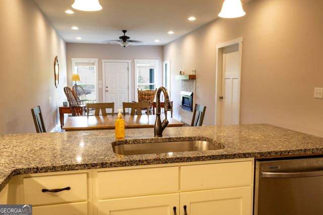 212 Old Clarkesville Mill Road UNIT C, Clarkesville, GA 30523