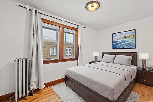 3855 E Layton AVENUE, Cudahy, WI 53110