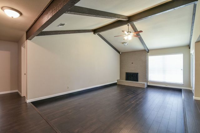 1808 Overbrook Drive, Arlington, TX 76014