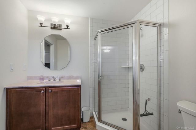 75 Jims Trail 75, Bayport, NY 11705