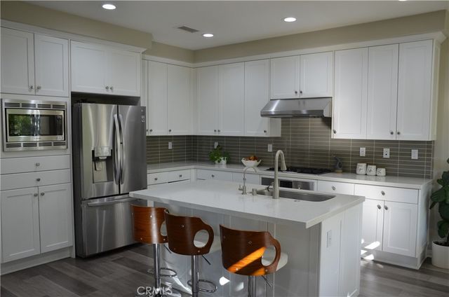 133 Augustine, Irvine, CA 92618